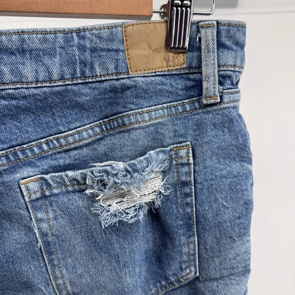 Aeropostale Vintage Low Rise Shorty Shorts Womens Size 8 Distressed Denim Blue